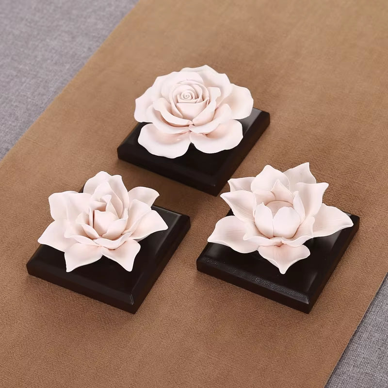 Rose and Lotus Ceramic Perfumer Diffuser Indoor Essential Oil Durable Stone Diffuser Air Freshener Table Top Bedroom Decor